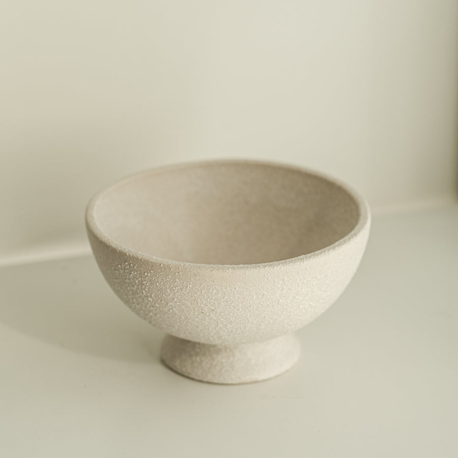 Textured Earthy Ceramic Bowl