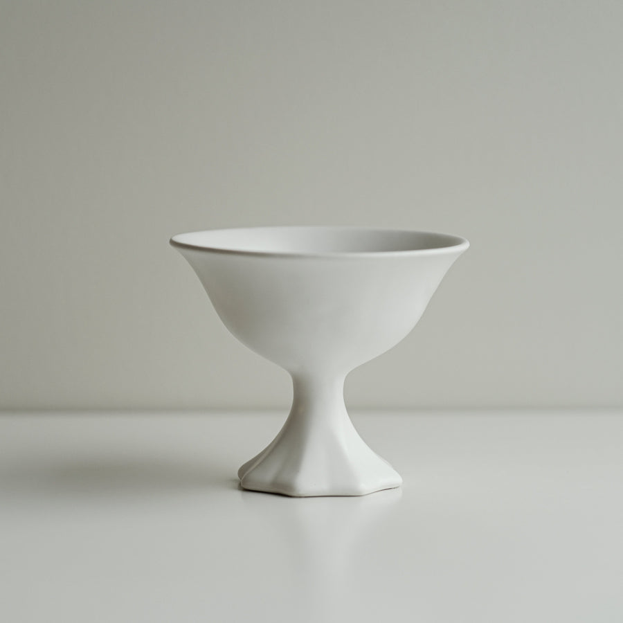 Petal Ceramic Pedestal Bowls
